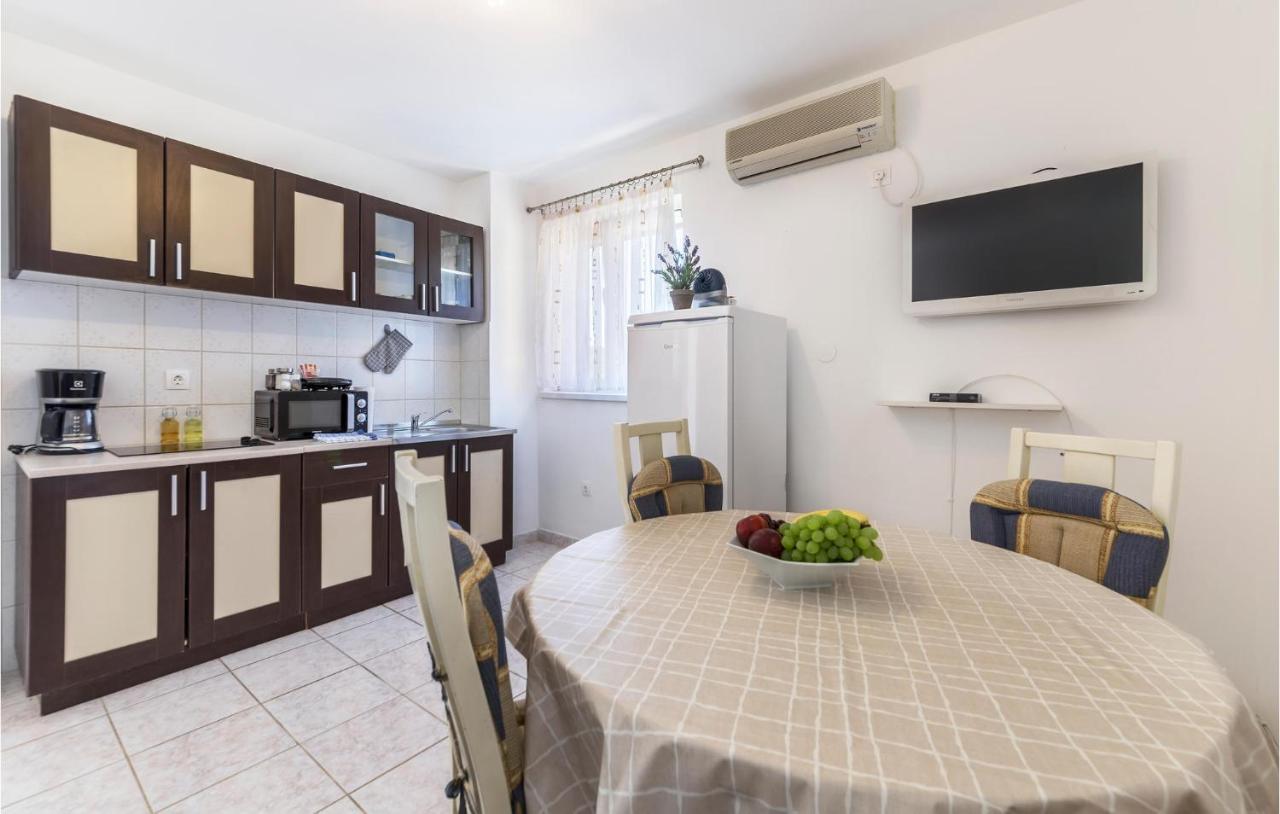 Cozy In With Kitchen *